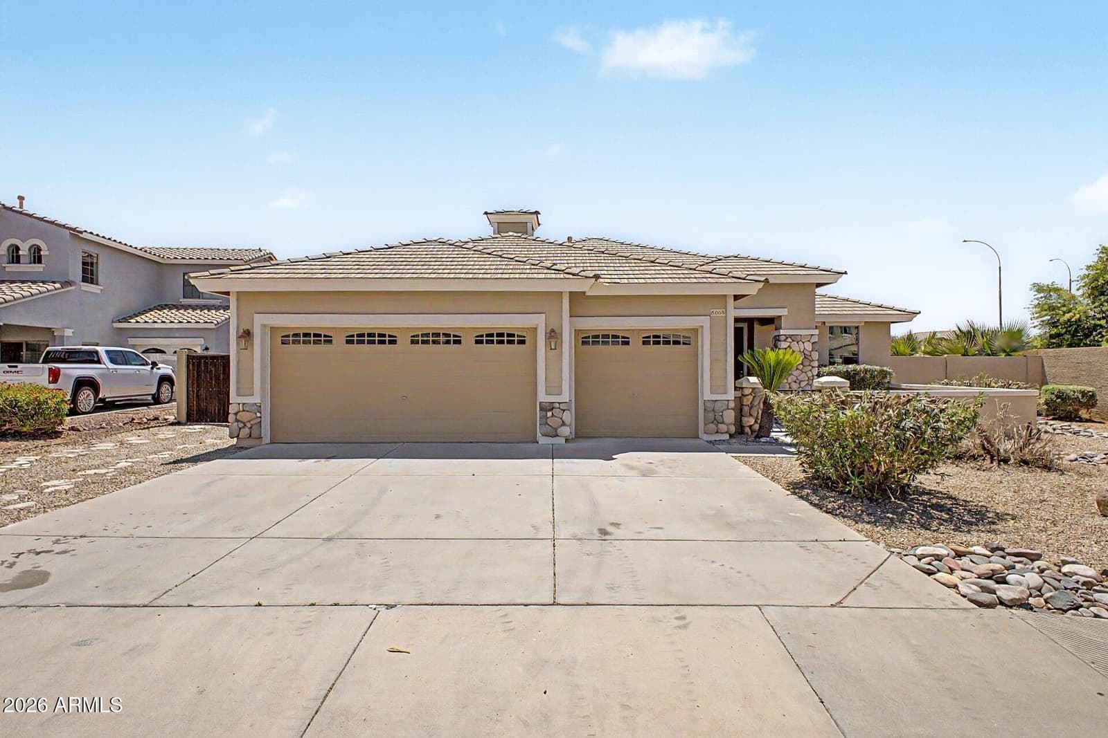 6668 S Garnet Way, Chandler, AZ 85249 — photo 2 of 61