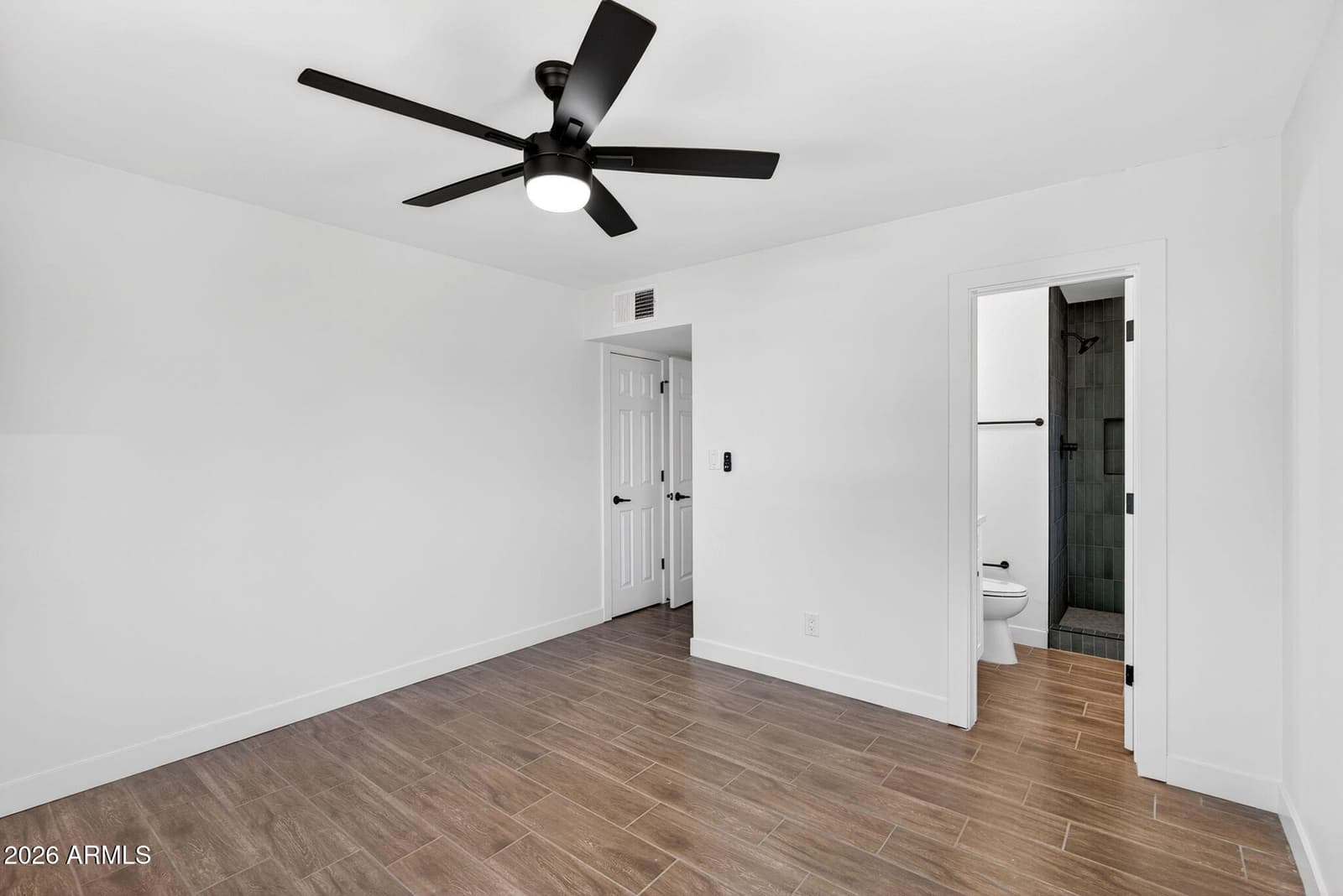 5011 W FLYNN Lane, Glendale, AZ 85301 — photo 14 of 33