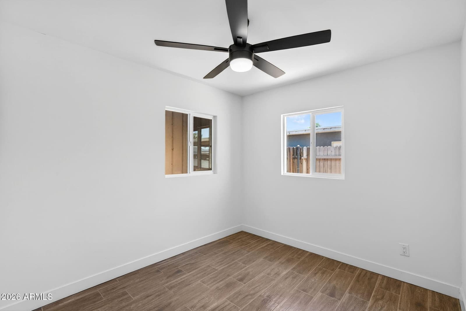 5011 W FLYNN Lane, Glendale, AZ 85301 — photo 21 of 33