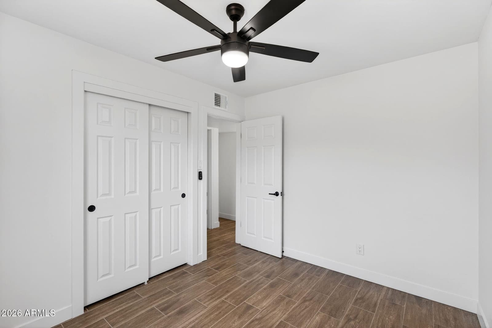 5011 W FLYNN Lane, Glendale, AZ 85301 — photo 22 of 33