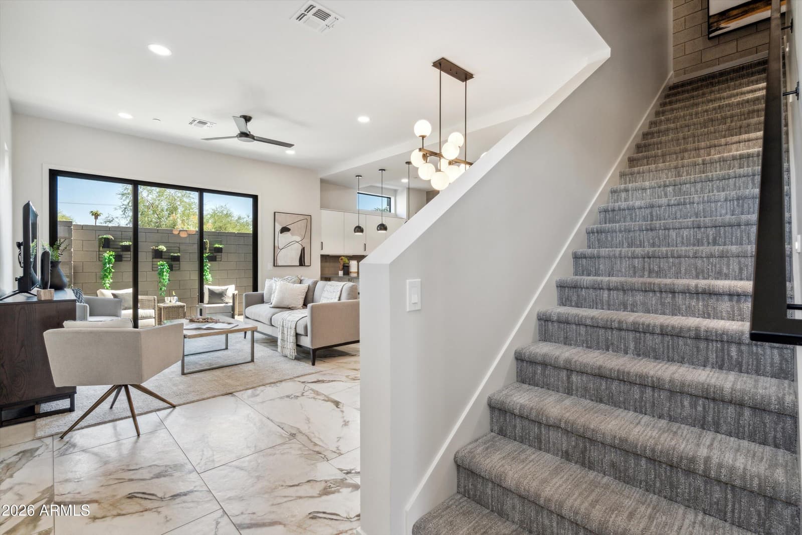 377 E WINDSOR Avenue 4, Phoenix, AZ 85004 — photo 5 of 28