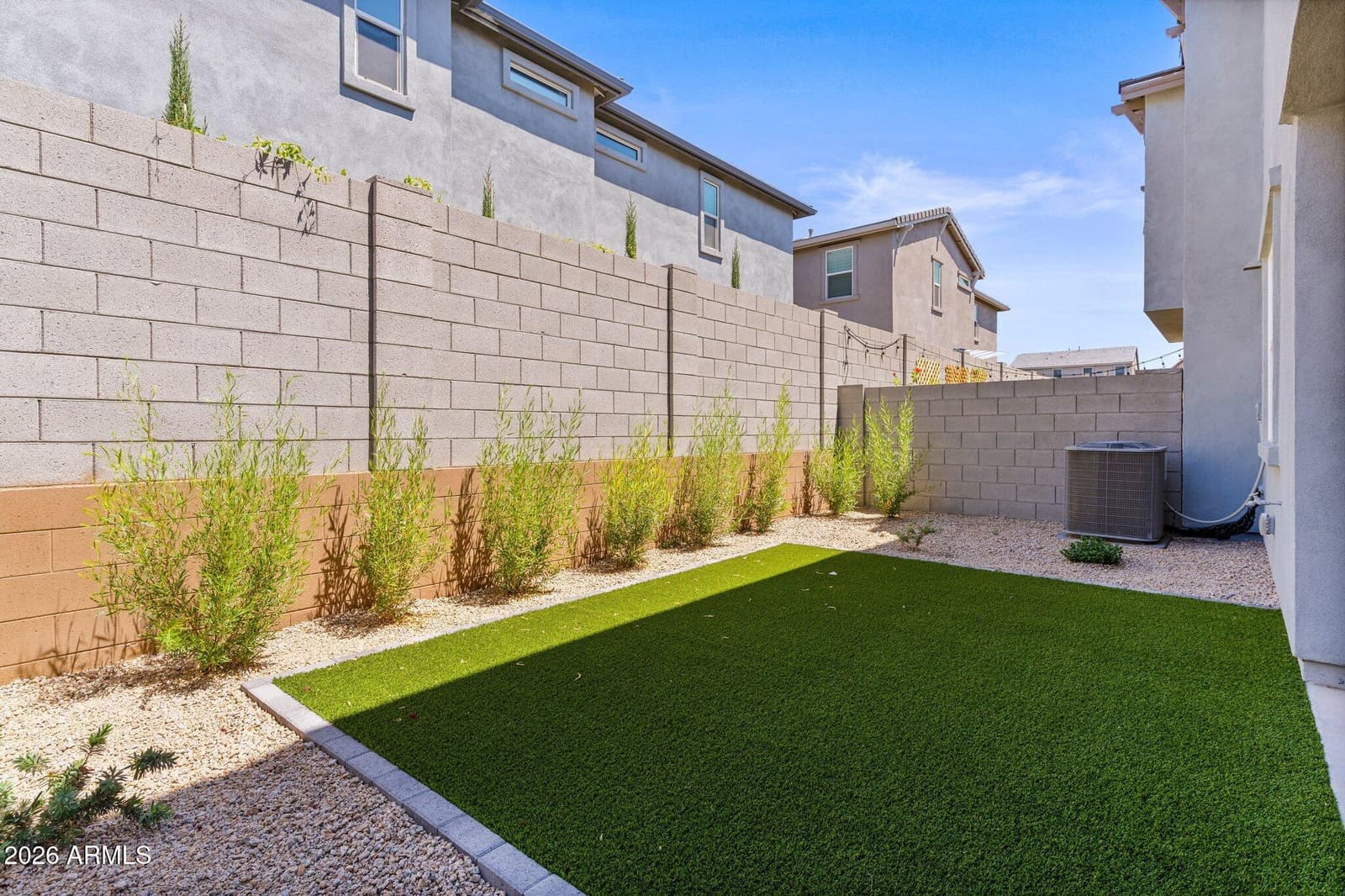 5844 E COVEY Lane, Phoenix, AZ 85054 — photo 31 of 36