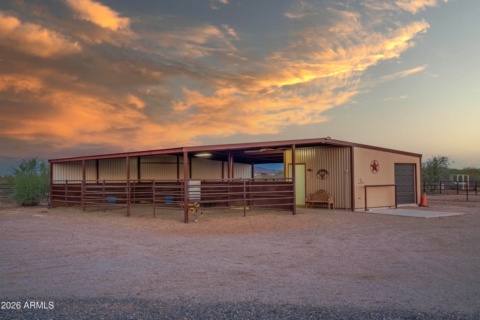 51921 N 461 Avenue, Wickenburg, AZ 85390 — photo 27 of 41