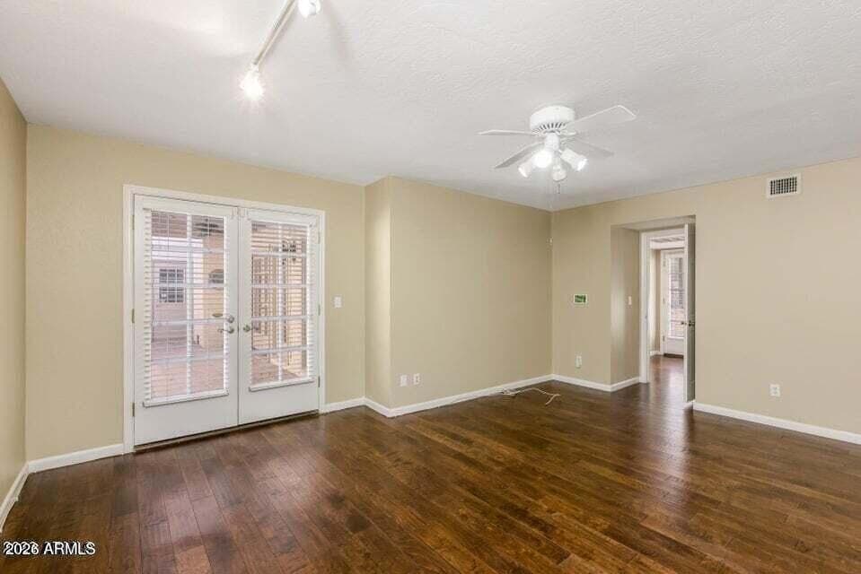 7230 E ARLINGTON Road, Scottsdale, AZ 85250 — photo 12 of 35