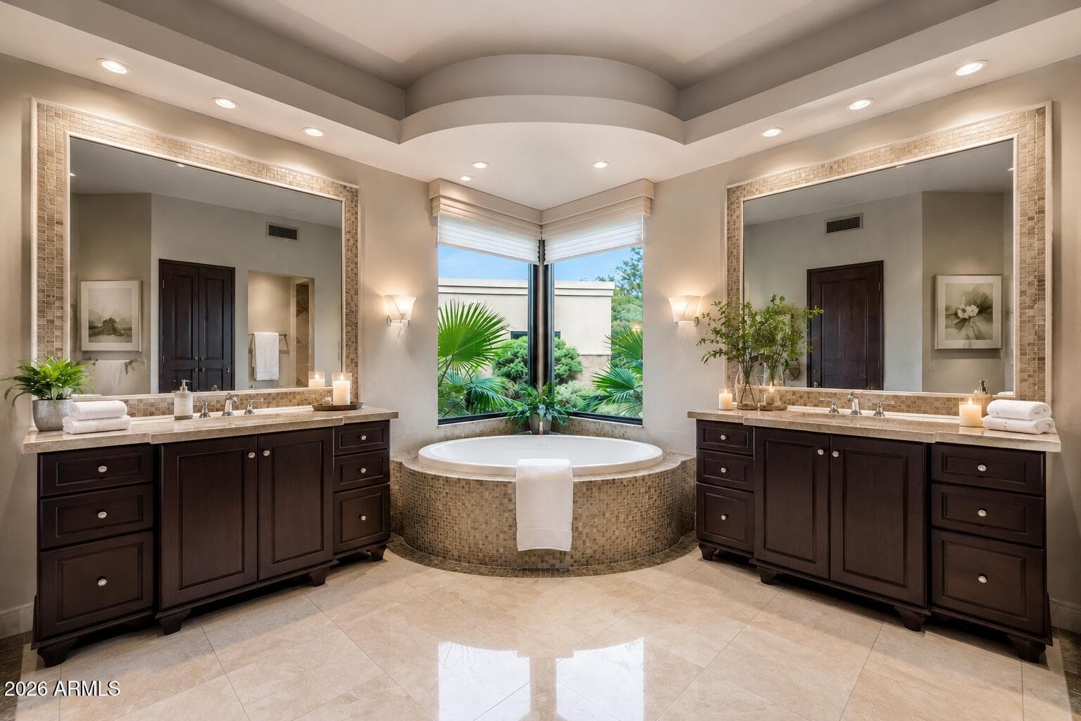 6109 N PALO CRISTI Road, Paradise Valley, AZ 85253 — photo 18 of 45