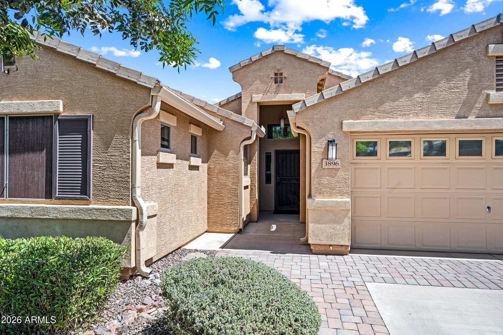 3896 E ARAGONITE Lane, San Tan Valley, AZ 85143 — photo 2 of 72
