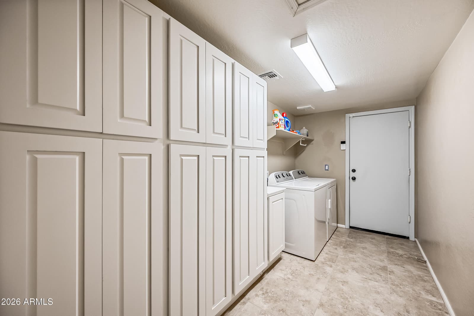 3896 E ARAGONITE Lane, San Tan Valley, AZ 85143 — photo 41 of 72