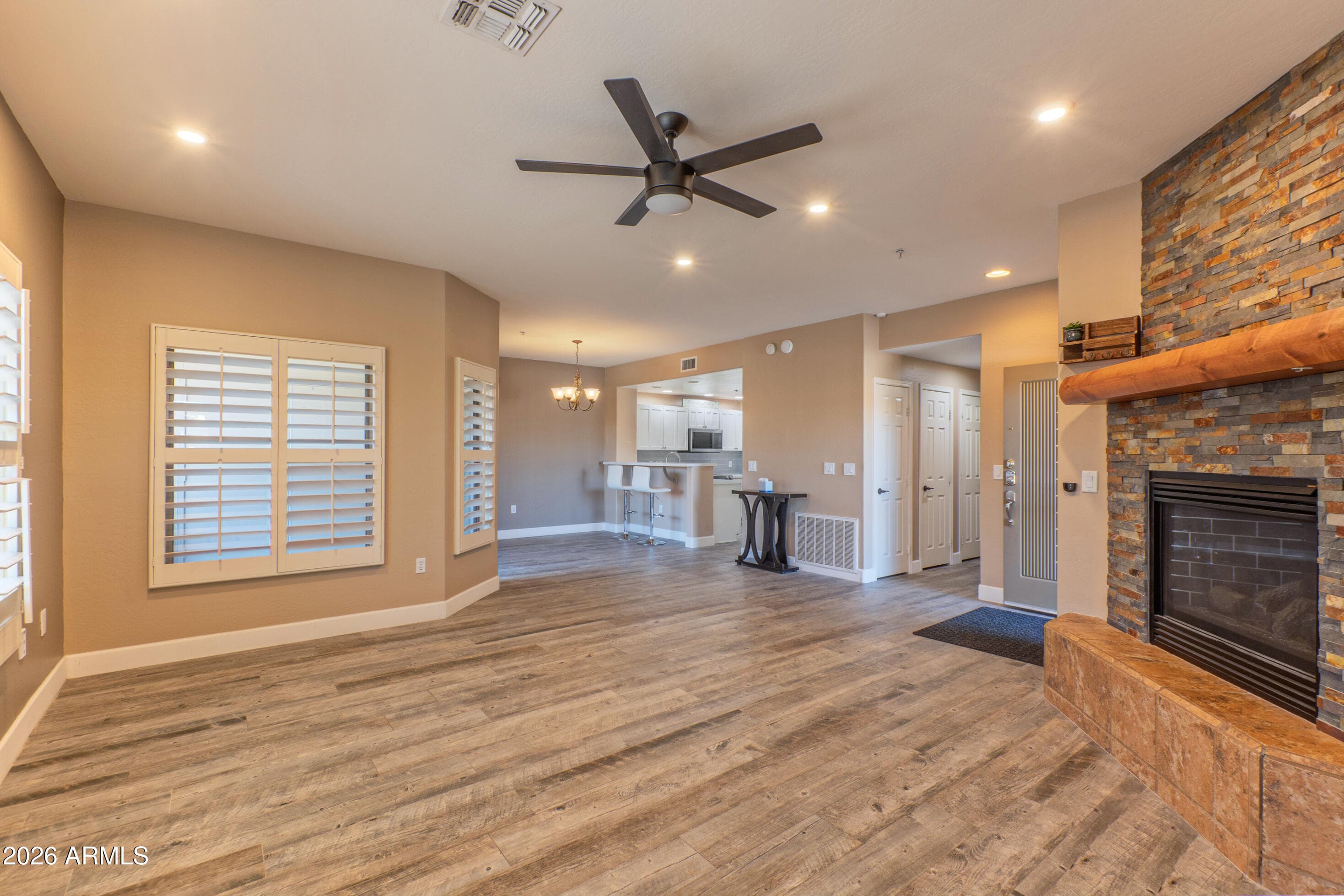 19700 N 76TH Street 2093, Scottsdale, AZ 85255 — photo 5 of 22