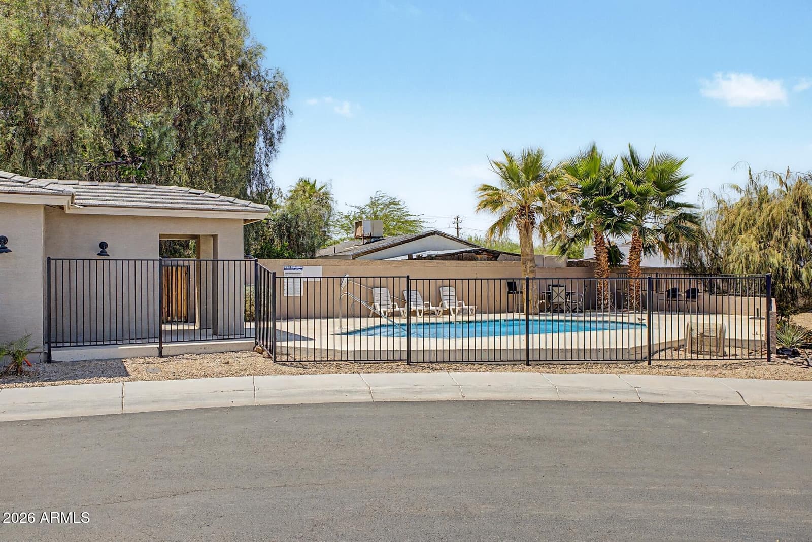 615 W HARWELL Road, Phoenix, AZ 85041 — photo 29 of 30