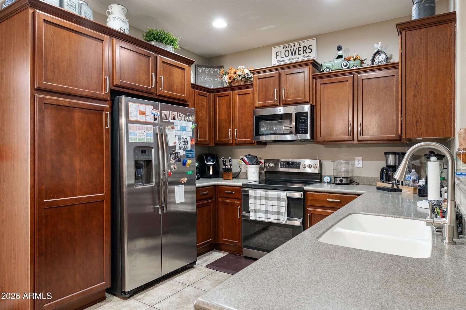 5341 W MARCUS Drive, Phoenix, AZ 85083 — photo 11 of 32
