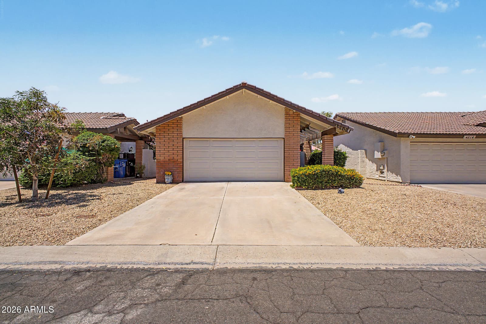4810 E KOSO Court, Phoenix, AZ 85044 — photo 1 of 37