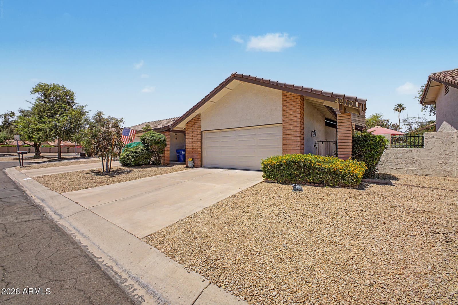 4810 E KOSO Court, Phoenix, AZ 85044 — photo 3 of 37