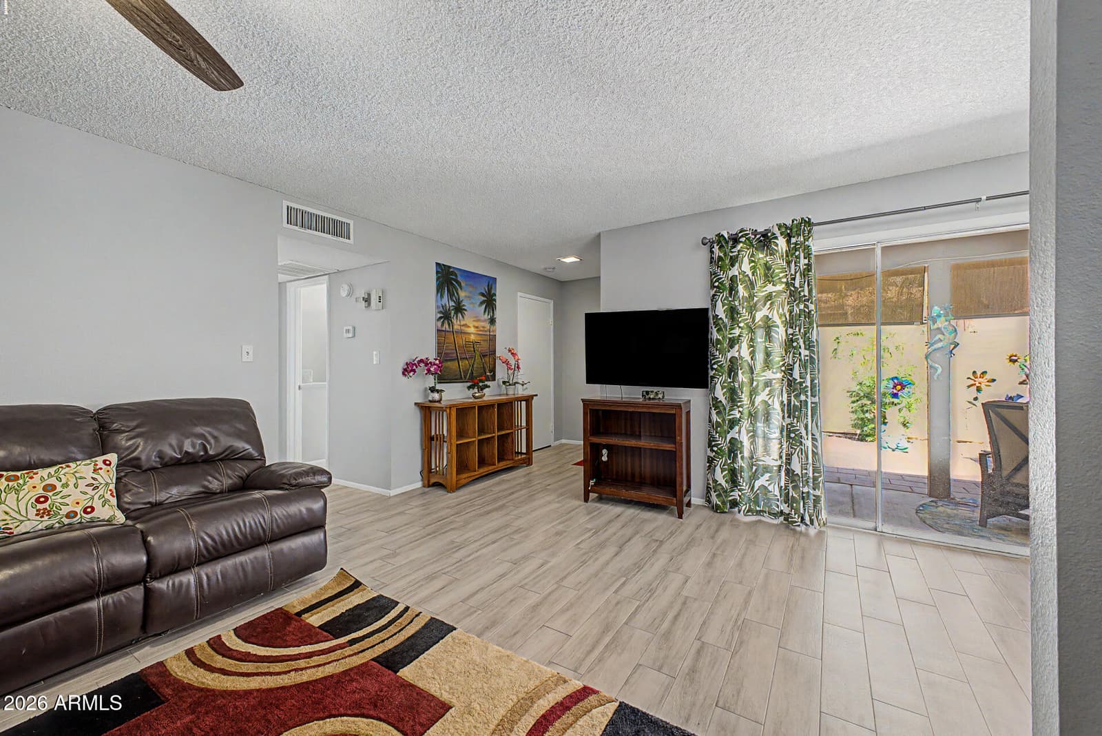 4810 E KOSO Court, Phoenix, AZ 85044 — photo 7 of 37