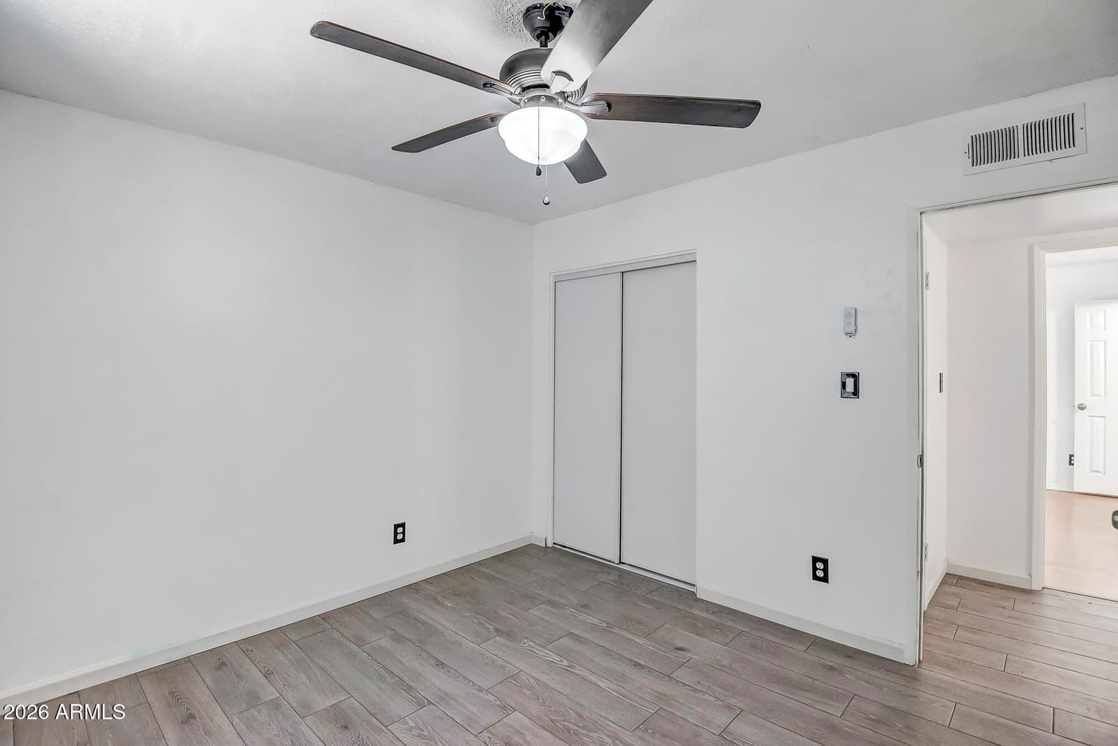 8813 W TURNEY Avenue, Phoenix, AZ 85037 — photo 9 of 30