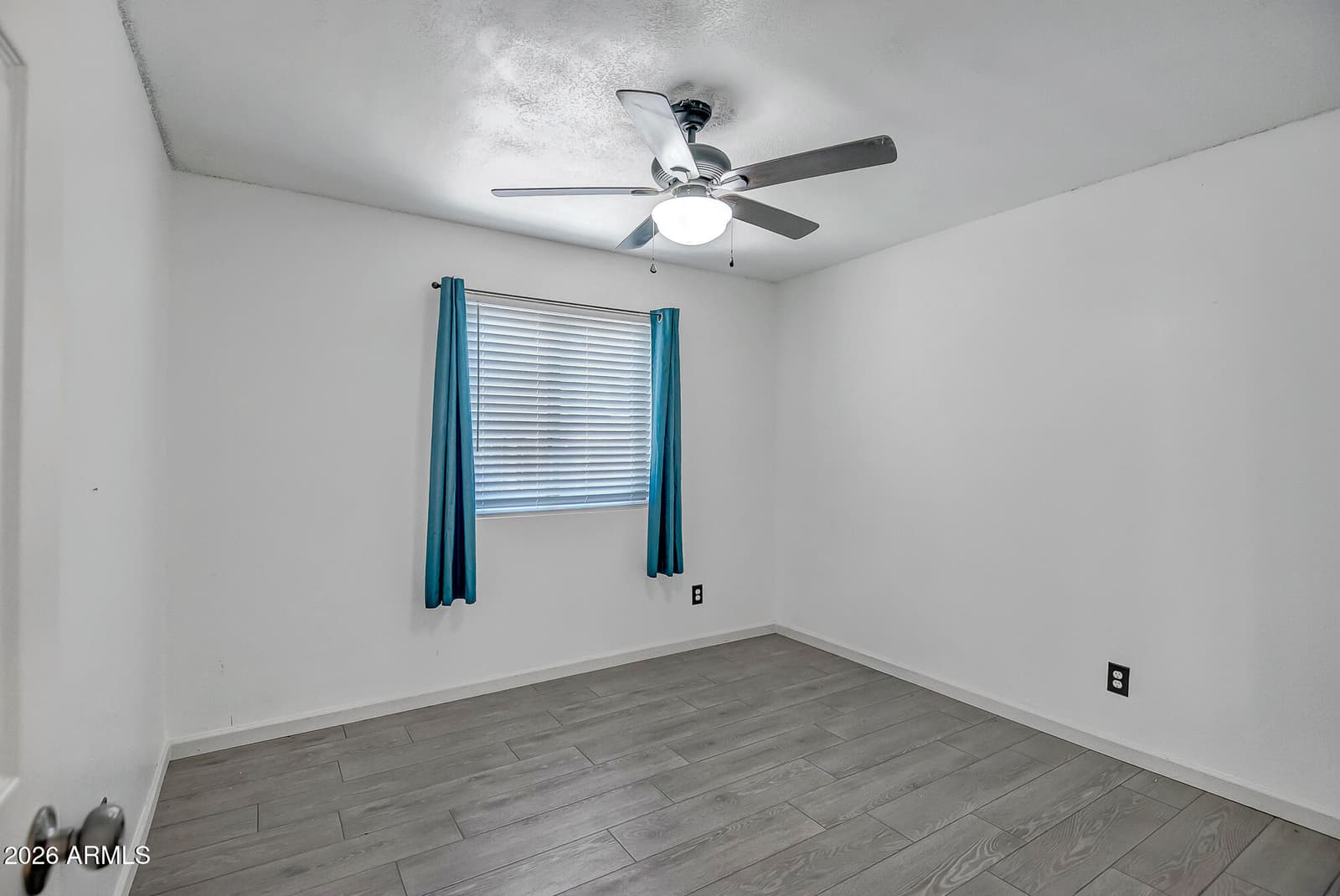 8813 W TURNEY Avenue, Phoenix, AZ 85037 — photo 12 of 30