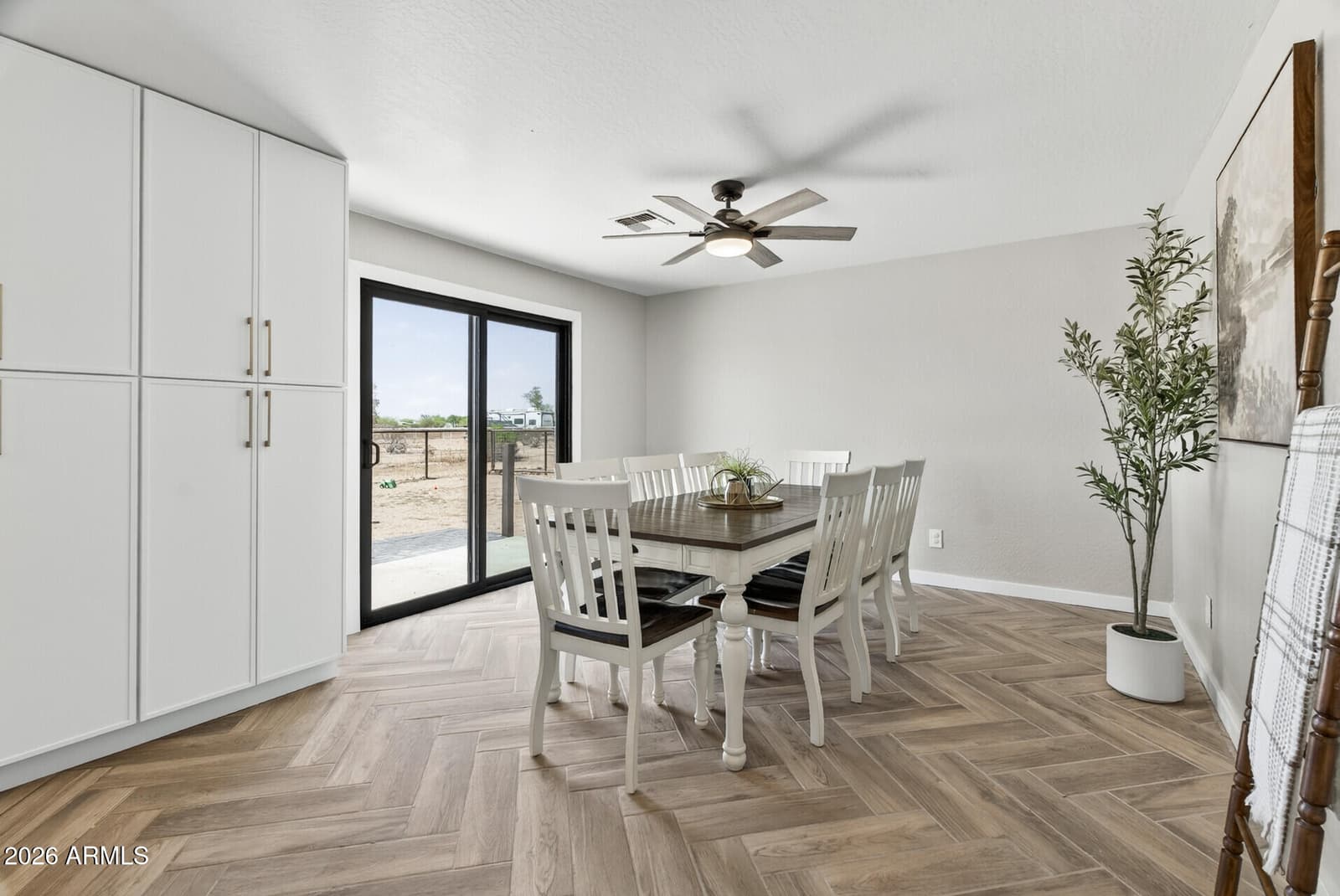 33250 N BRINLEE Lane, San Tan Valley, AZ 85143 — photo 9 of 48