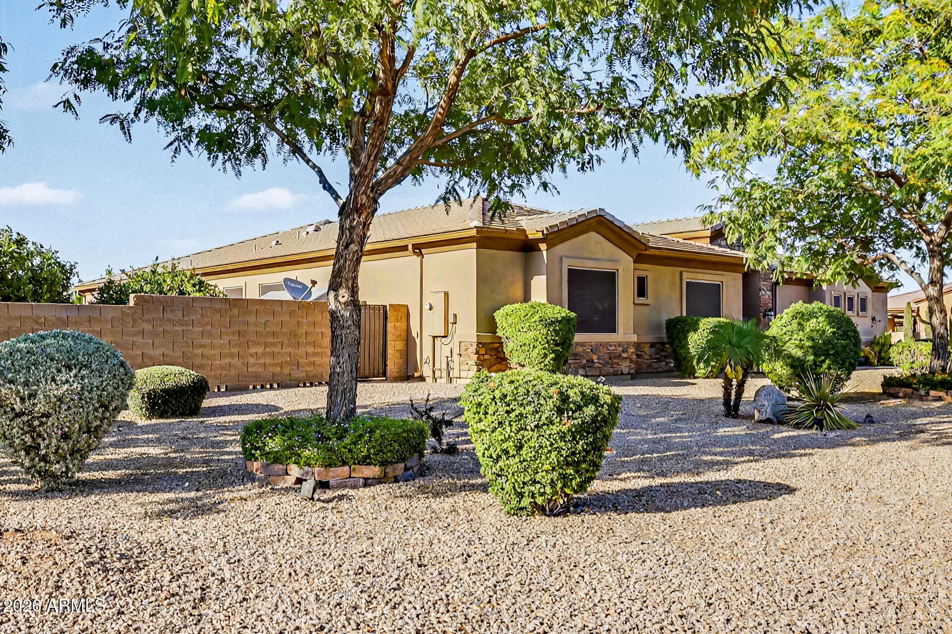 806 W DESERT RANCH Road, Phoenix, AZ 85086 — photo 3 of 98