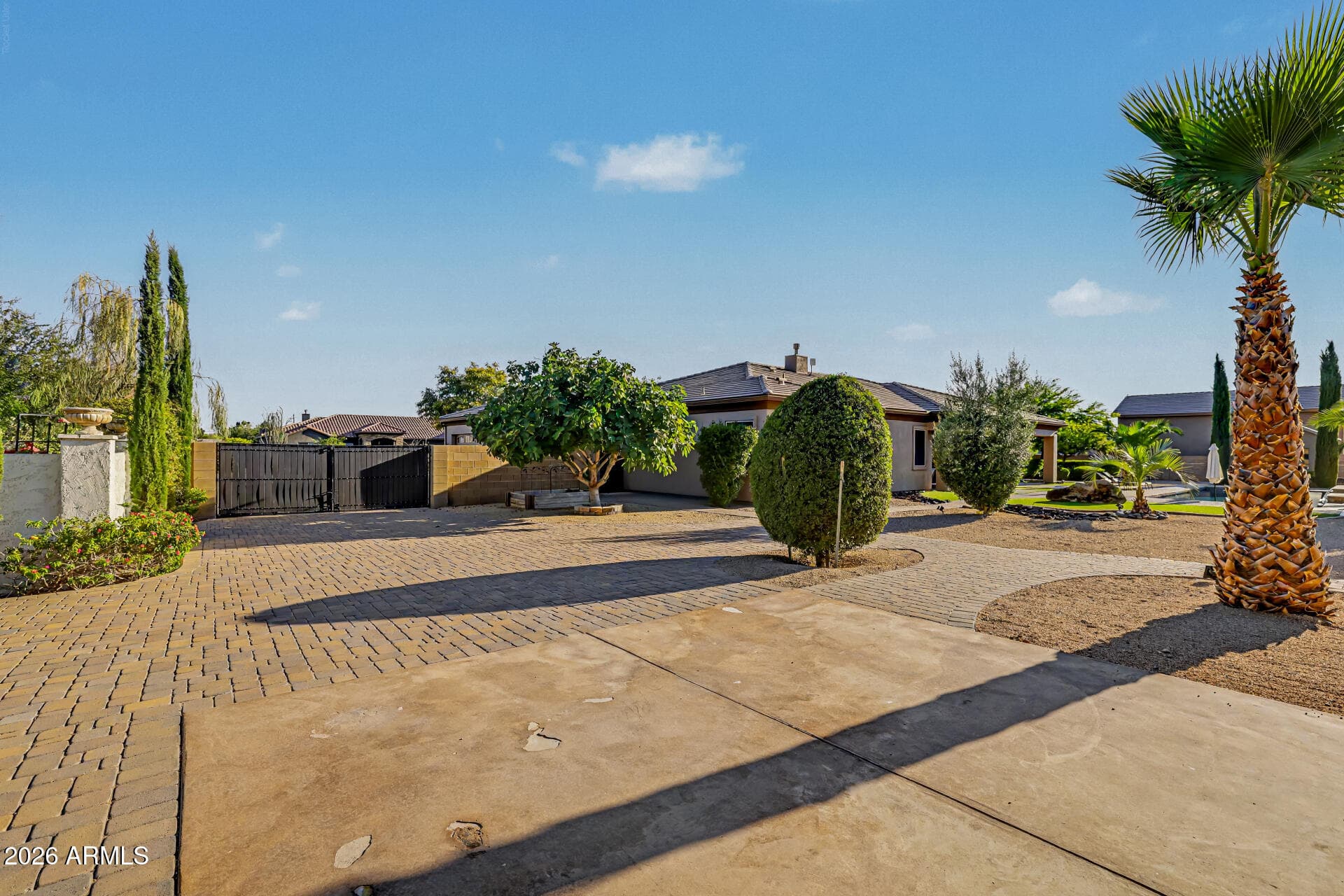 806 W DESERT RANCH Road, Phoenix, AZ 85086 — photo 63 of 98