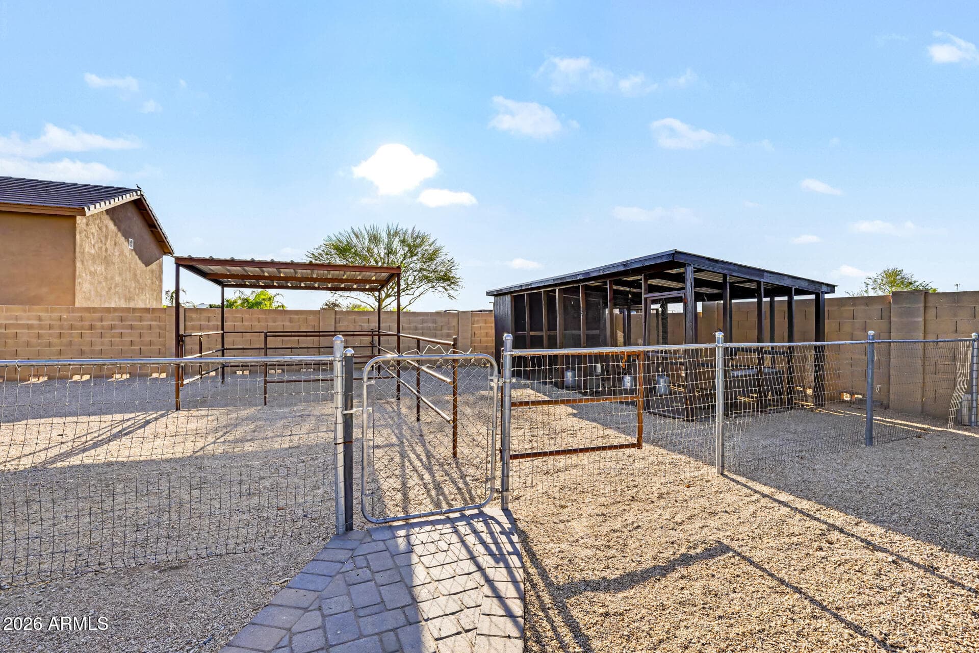 806 W DESERT RANCH Road, Phoenix, AZ 85086 — photo 58 of 98