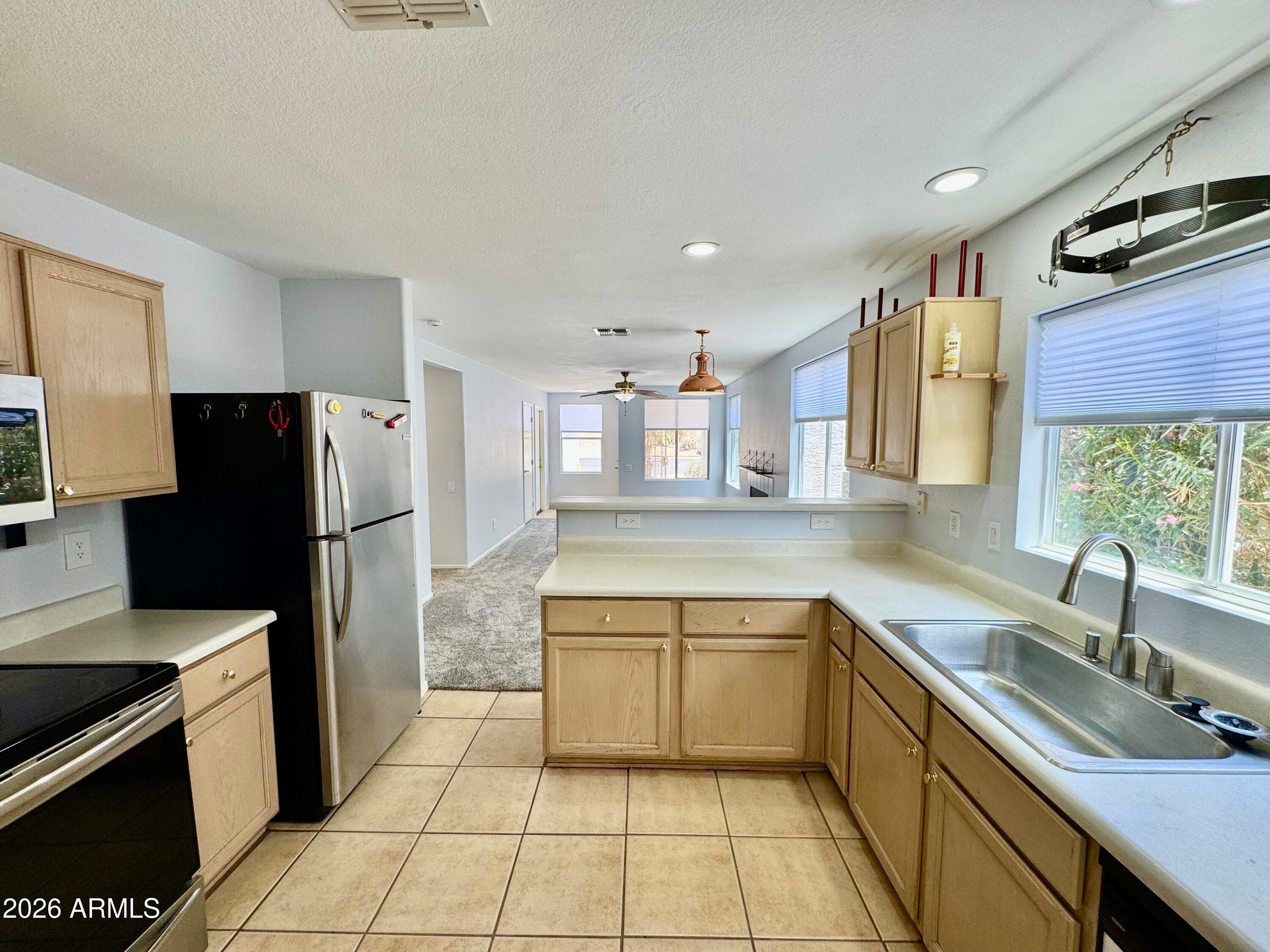 1964 S MARA Drive, Apache Junction, AZ 85120 — photo 10 of 29