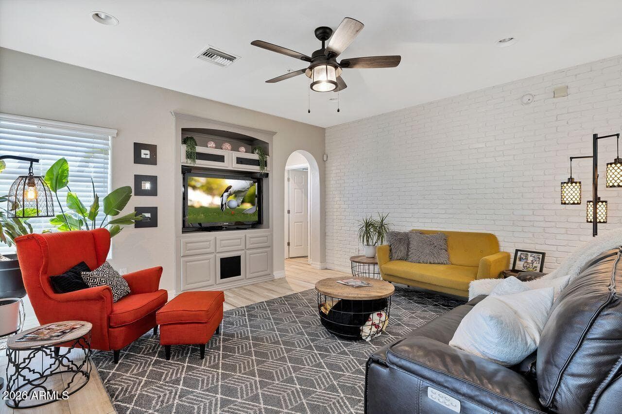 3935 E ROUGH RIDER Road 1179, Phoenix, AZ 85050 — photo 9 of 54
