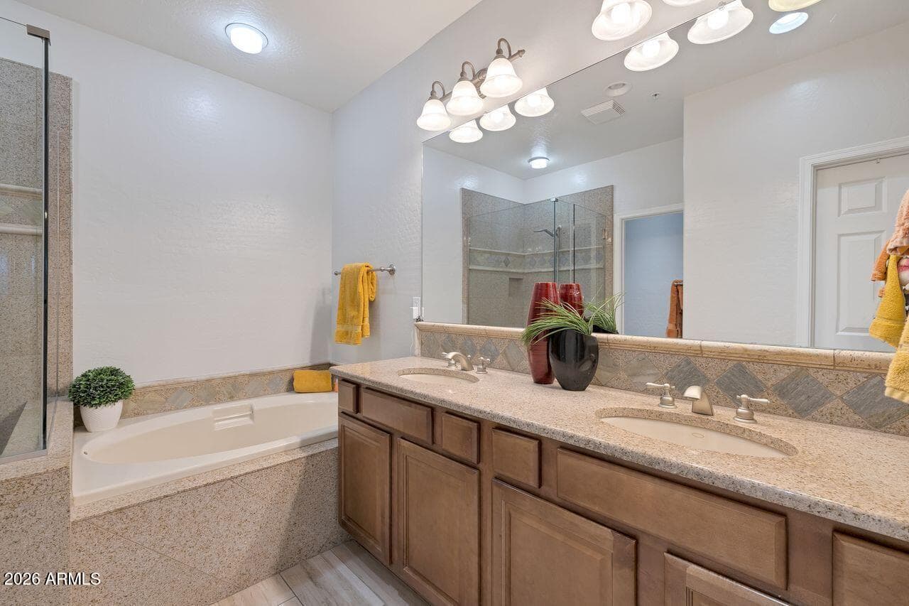 3935 E ROUGH RIDER Road 1179, Phoenix, AZ 85050 — photo 22 of 54