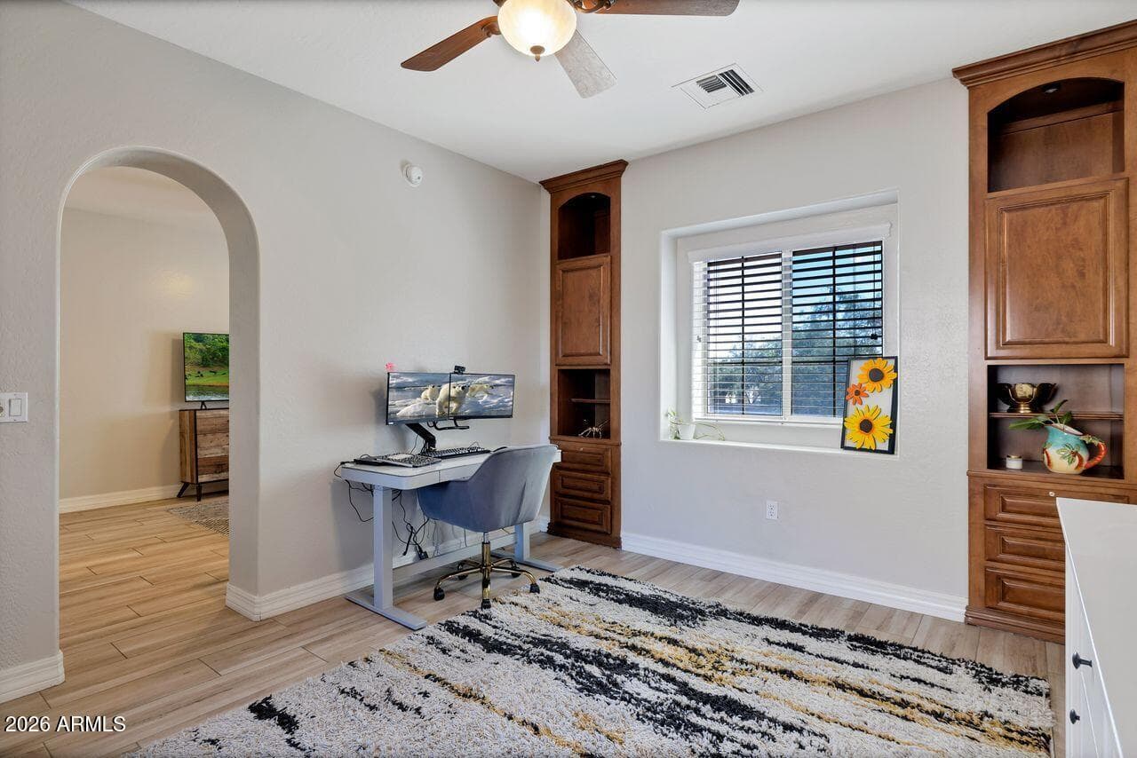 3935 E ROUGH RIDER Road 1179, Phoenix, AZ 85050 — photo 24 of 54