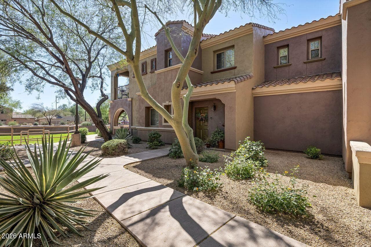 3935 E ROUGH RIDER Road 1179, Phoenix, AZ 85050 — photo 36 of 54