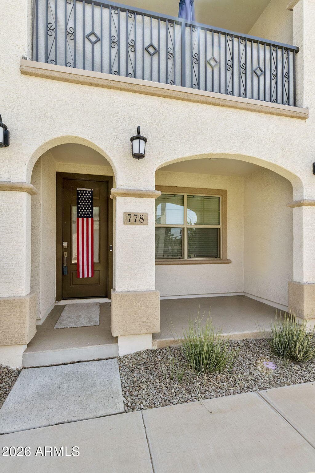 778 S OLYMPIC Drive, Gilbert, AZ 85296 — photo 3 of 33