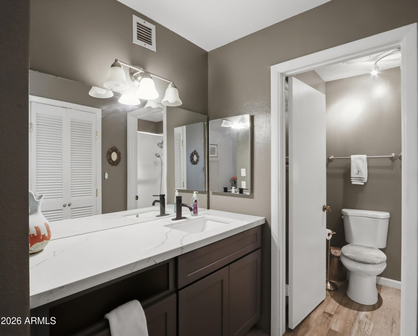 903 W Glendale Avenue 8, Phoenix, AZ 85021 — photo 19 of 32