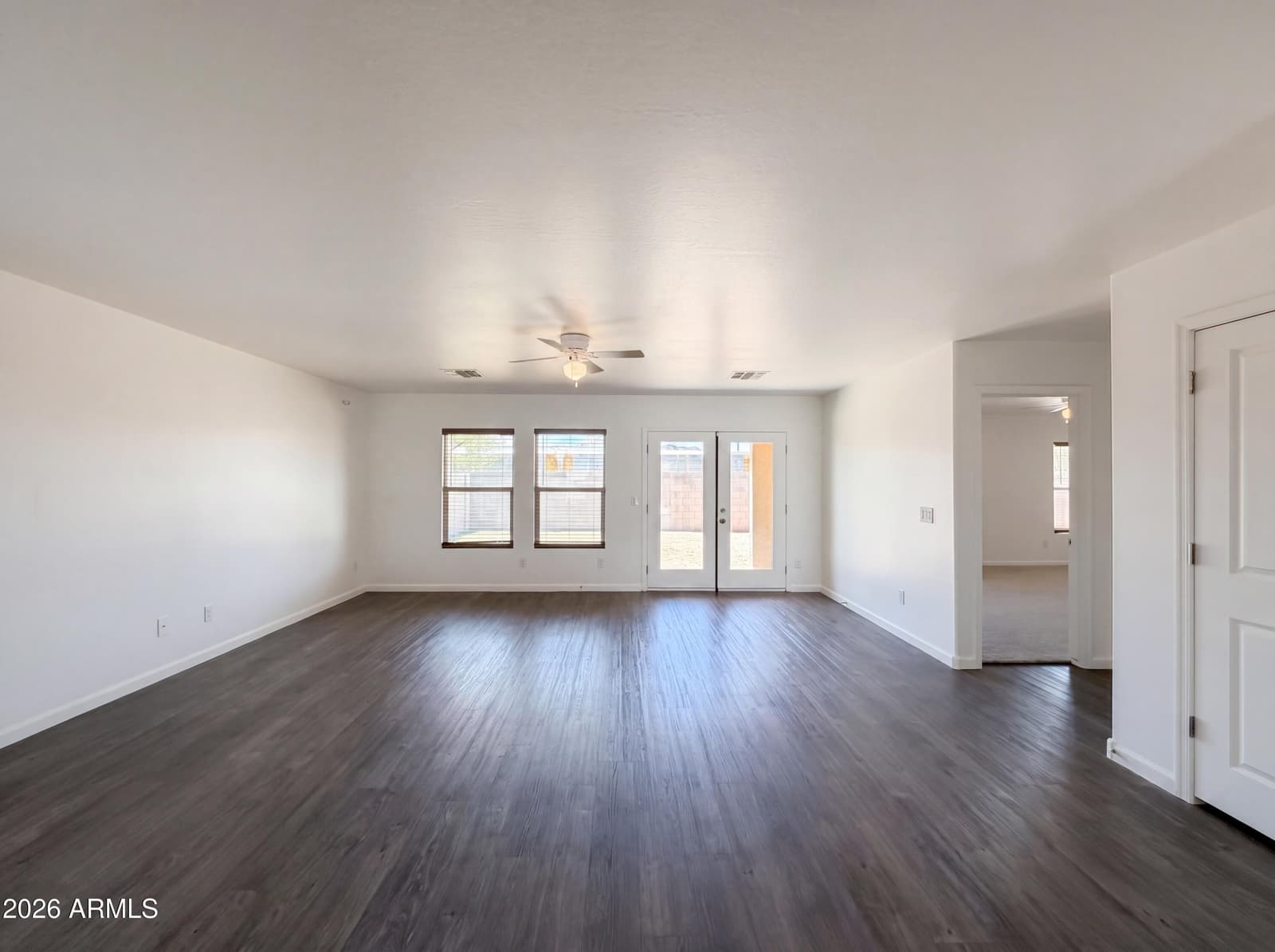 781 S SILVERCREEK Lane, Casa Grande, AZ 85122 — photo 3 of 23