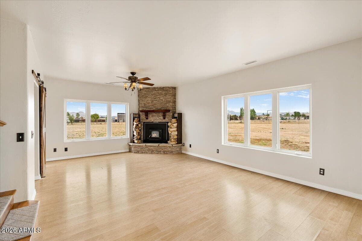 7290 E Autumn Lane, Prescott Valley, AZ 86315 — photo 13 of 46