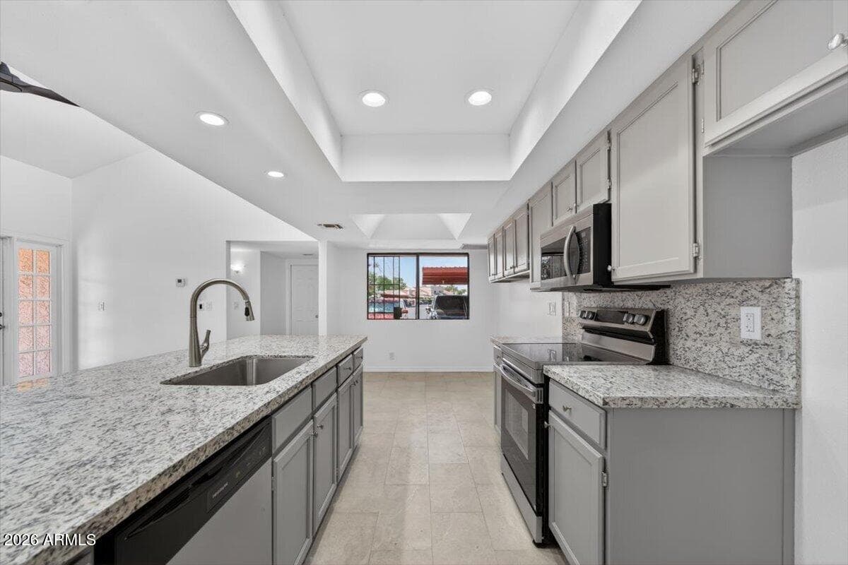 633 W SOUTHERN Avenue 1152, Tempe, AZ 85282 — photo 10 of 37
