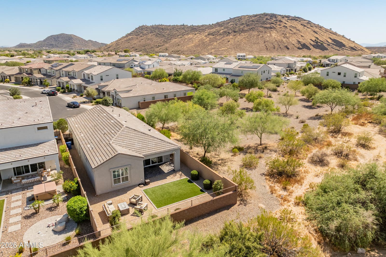 2120 E PARK VIEW Lane, Phoenix, AZ 85024 — photo 32 of 50