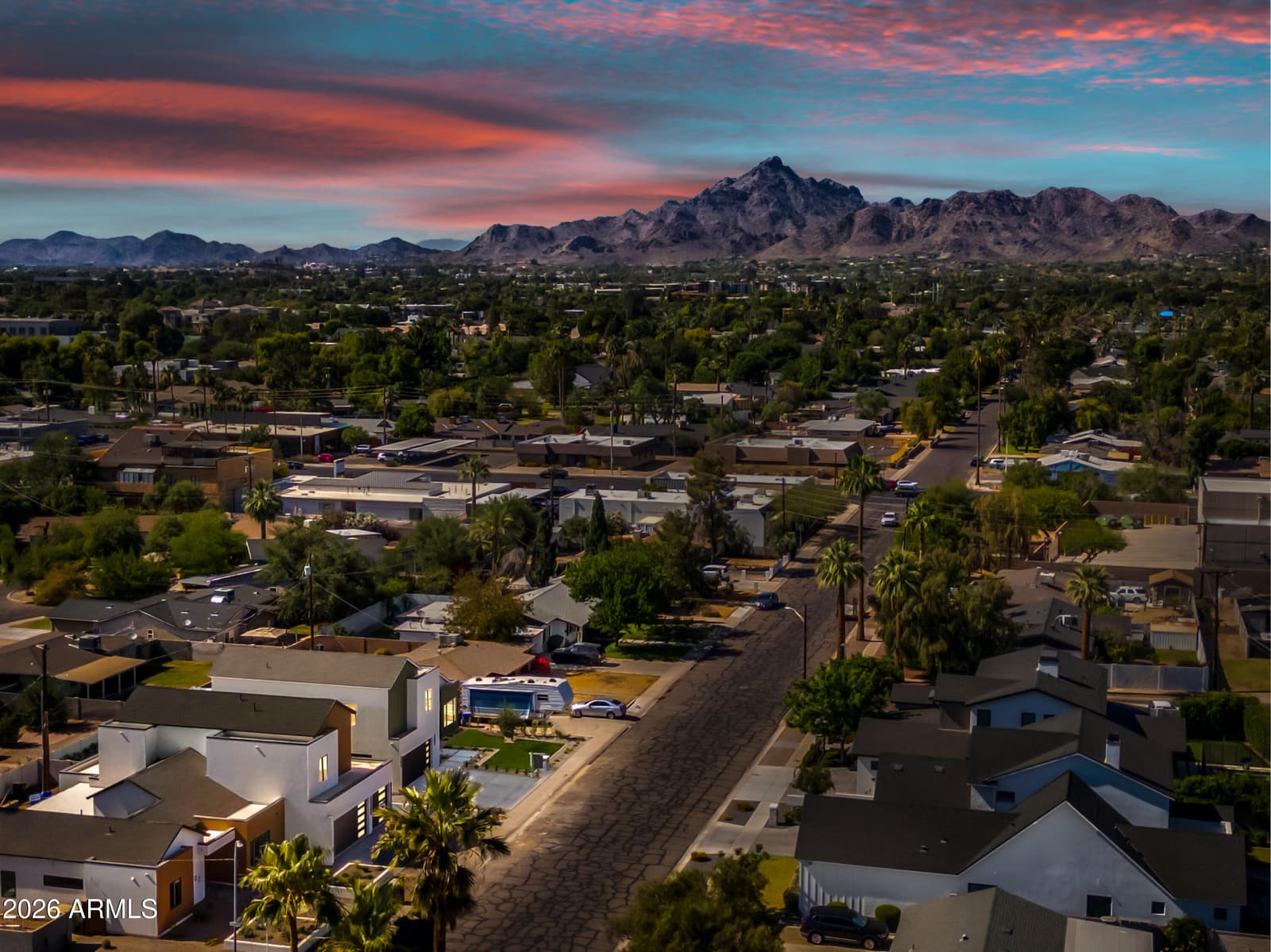 4008 N 34TH Street, Phoenix, AZ 85018 — photo 8 of 72