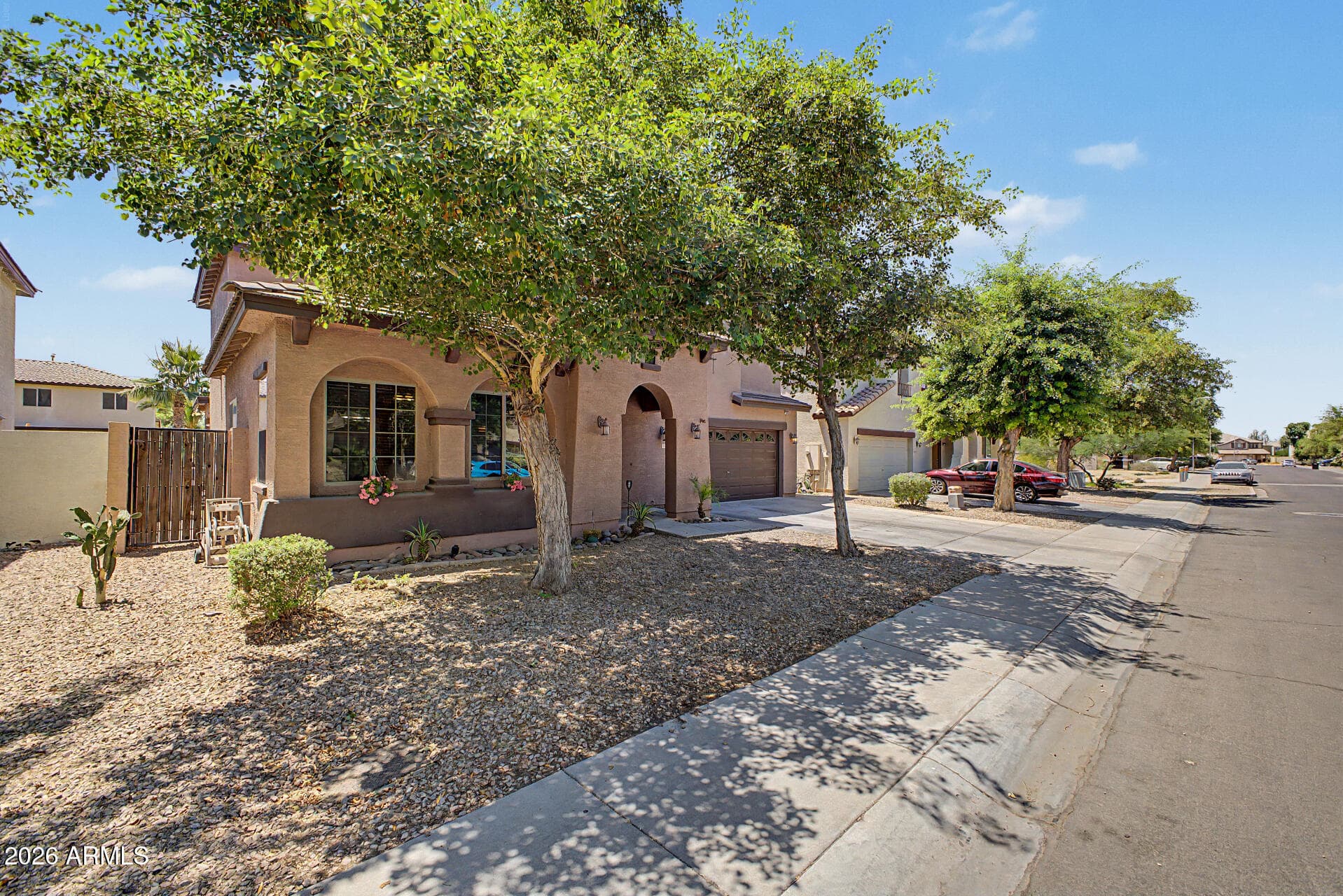 8727 W MAGNOLIA Street, Tolleson, AZ 85353 — photo 4 of 51