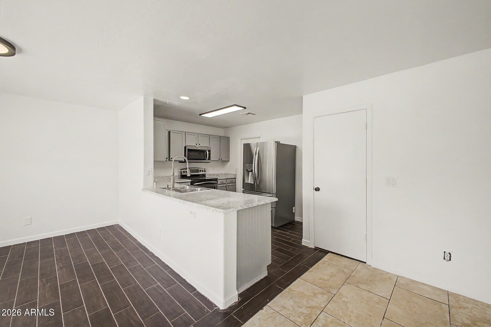 11223 W GLENROSA Avenue, Phoenix, AZ 85037 — photo 11 of 34