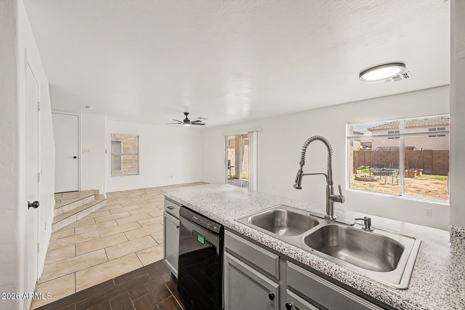 11223 W GLENROSA Avenue, Phoenix, AZ 85037 — photo 13 of 34