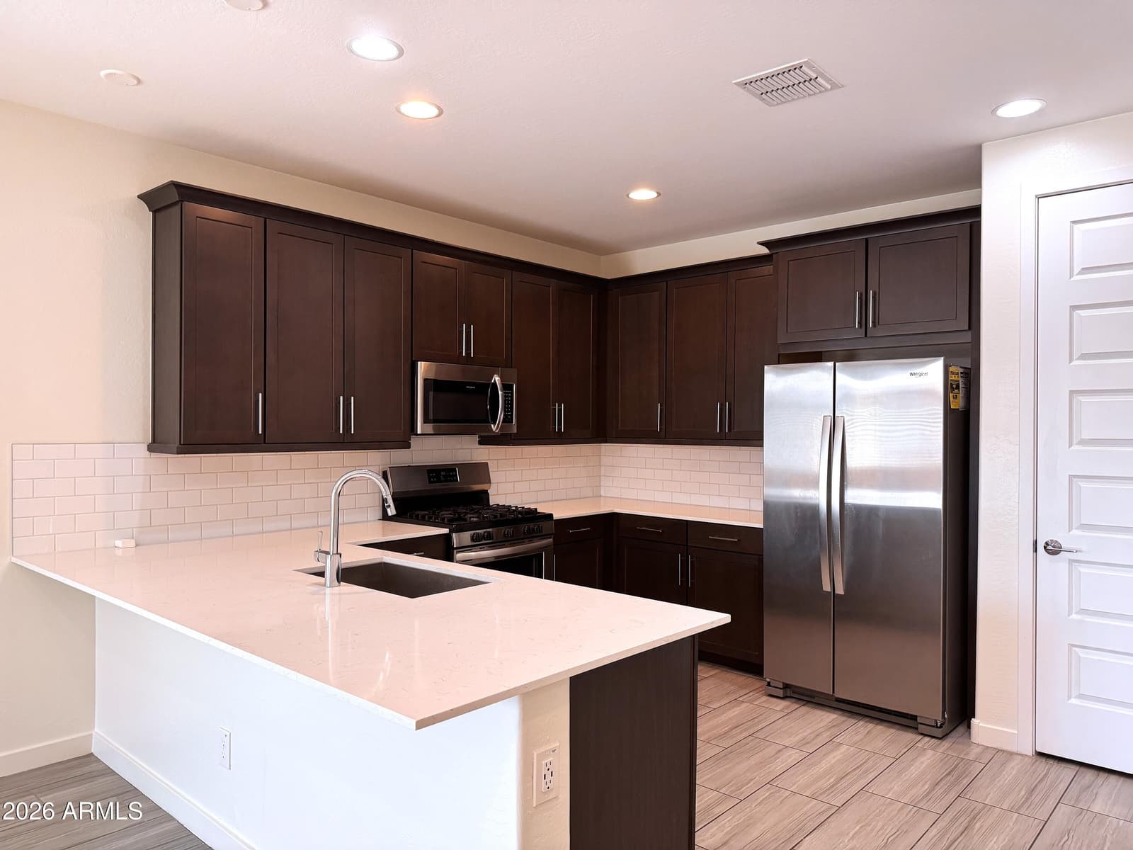 8913 W Palo Verde Drive, Glendale, AZ 85305 — photo 3 of 16