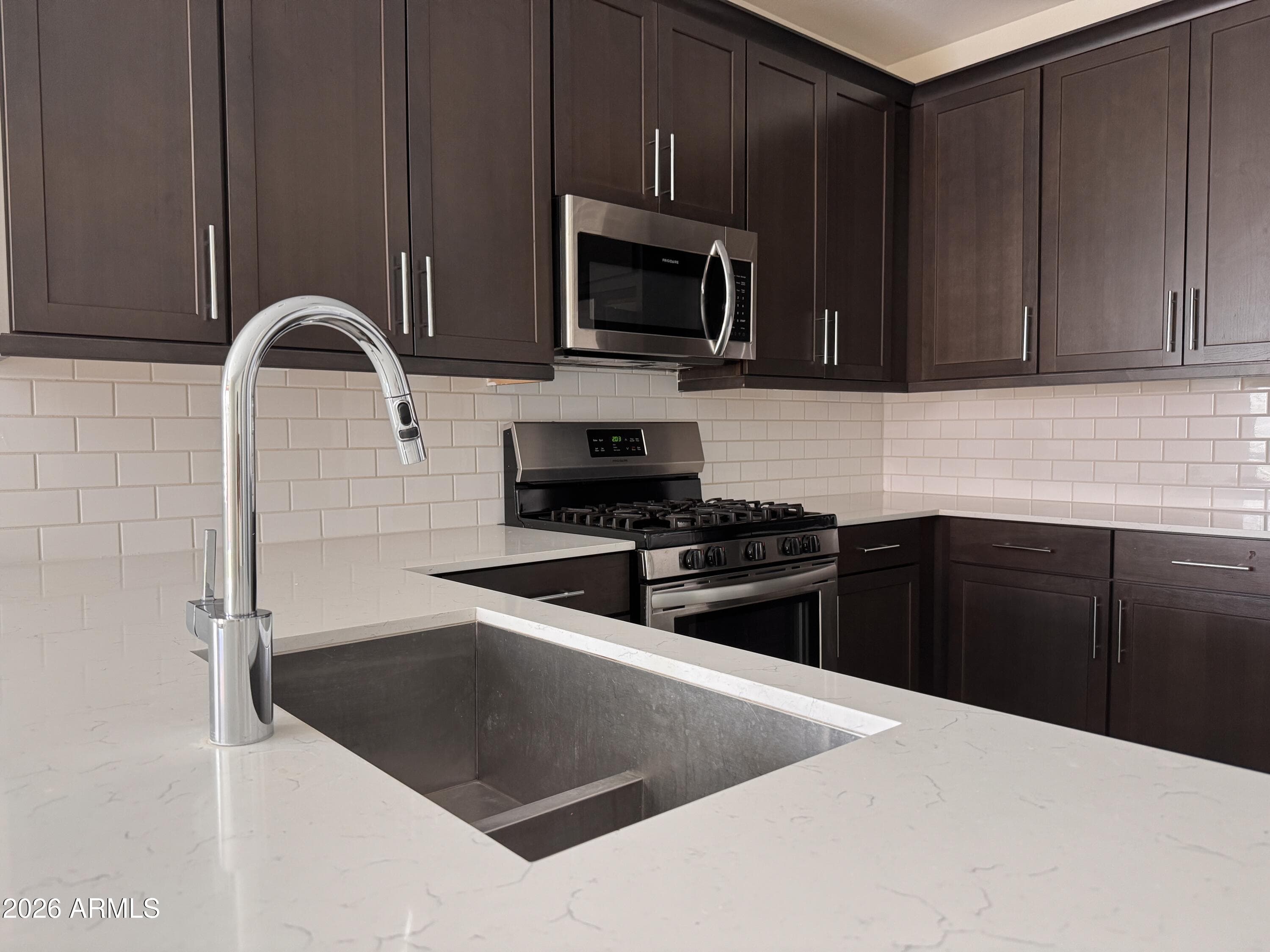 8913 W Palo Verde Drive, Glendale, AZ 85305 — photo 5 of 16