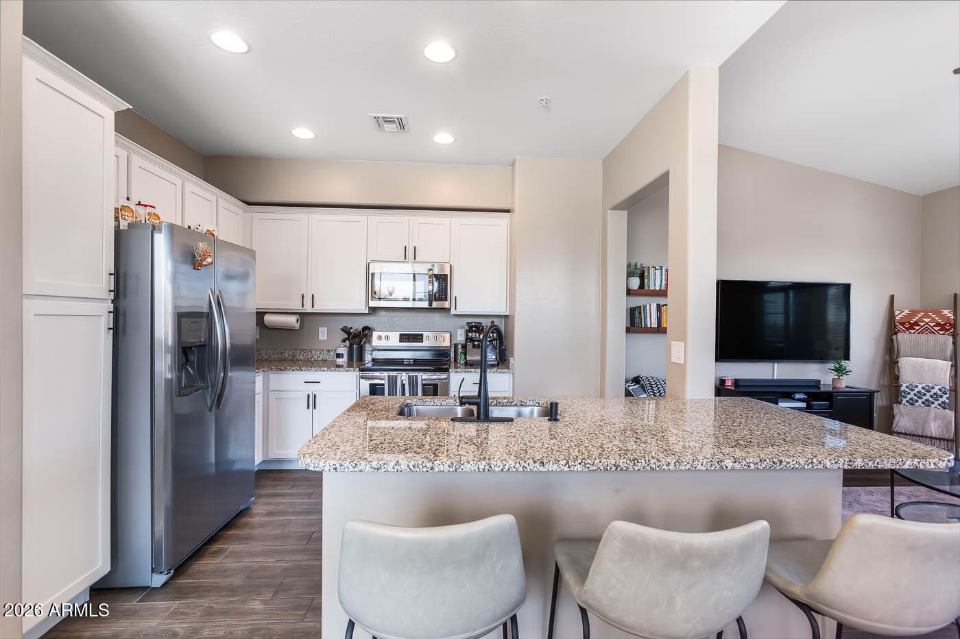 240 W JUNIPER Avenue 1169, Gilbert, AZ 85233 — photo 4 of 37