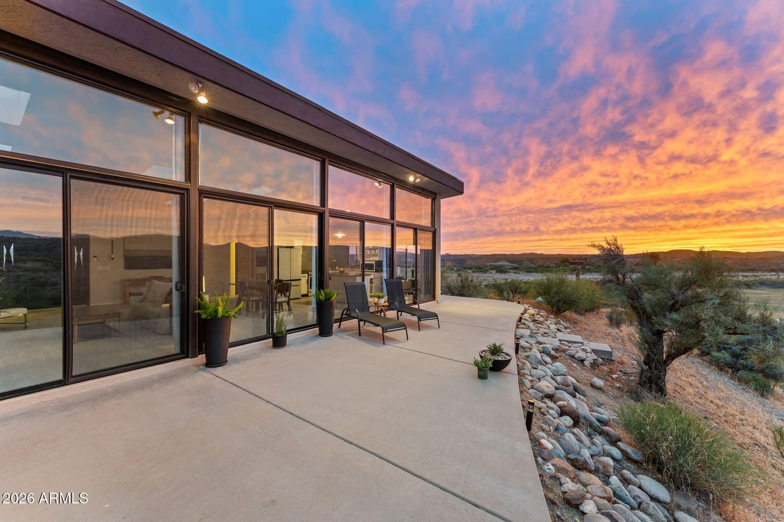 37455 S RINCON Road, Wickenburg, AZ 85390 — photo 54 of 91