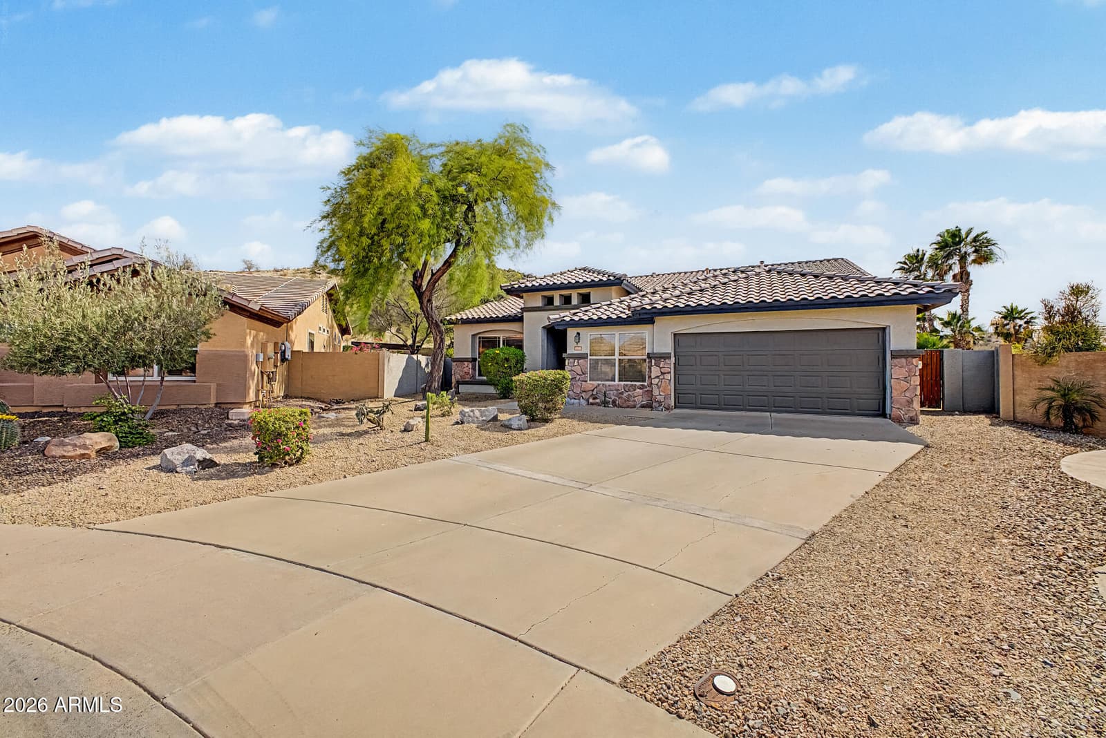 11498 S MORNINGSIDE Drive, Goodyear, AZ 85338 — photo 6 of 46