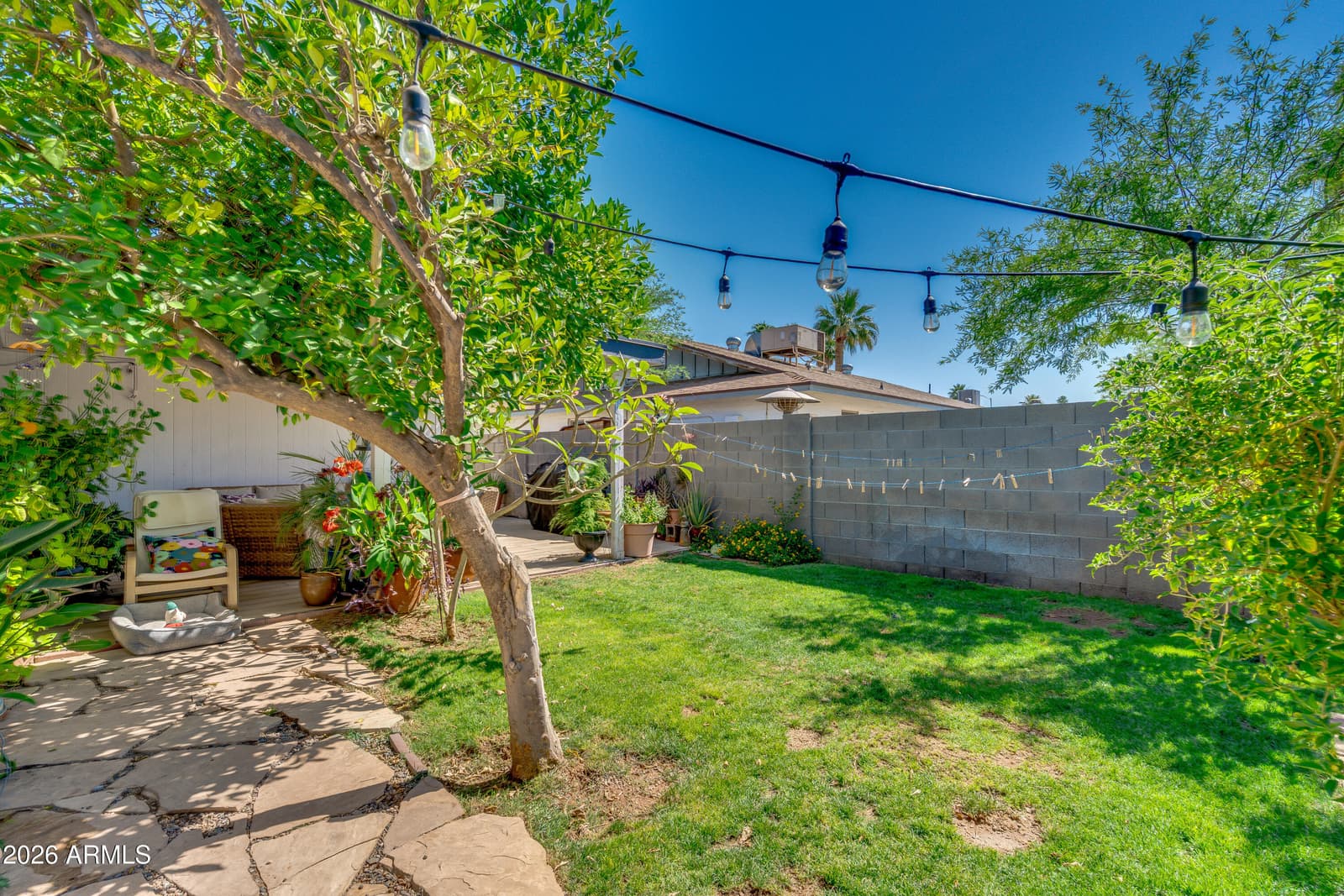 2209 W EDGEWOOD Avenue, Mesa, AZ 85202 — photo 30 of 39