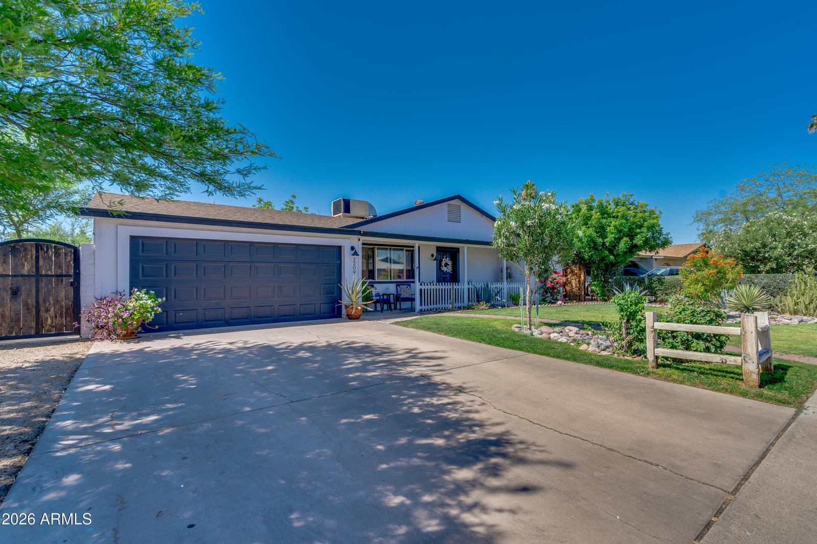 2209 W EDGEWOOD Avenue, Mesa, AZ 85202 — photo 39 of 39