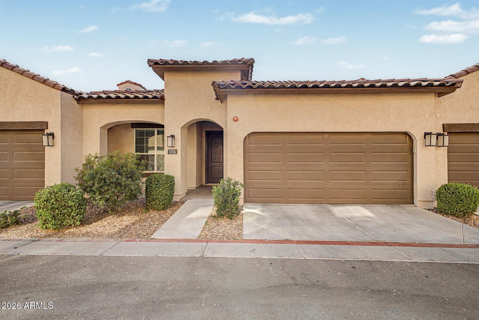 1255 N ARIZONA Avenue 1236, Chandler, AZ 85225 — photo 1 of 42
