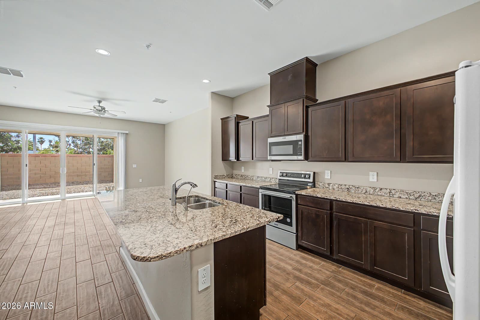 1255 N ARIZONA Avenue 1236, Chandler, AZ 85225 — photo 9 of 42