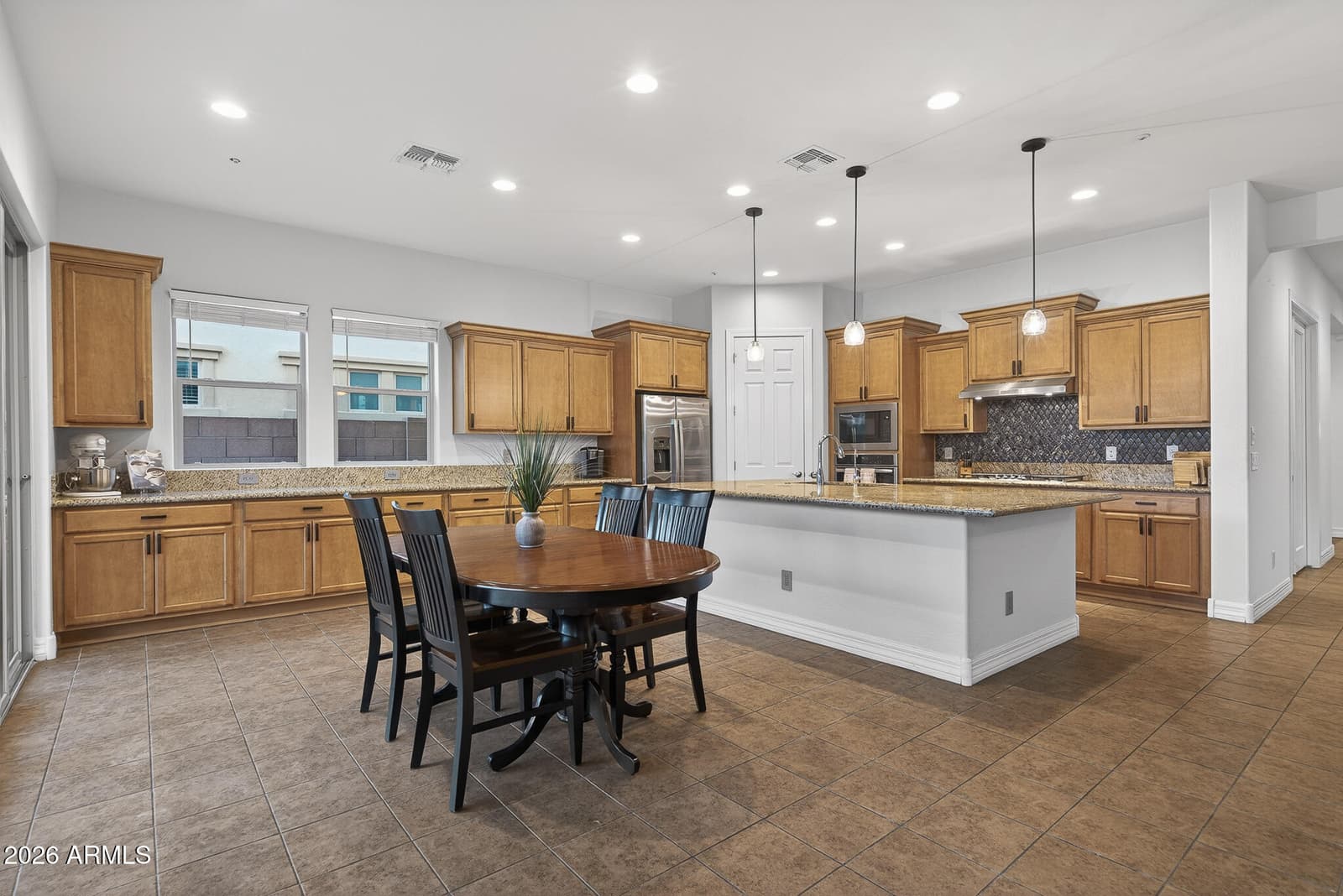 9563 W JJ RANCH Road, Peoria, AZ 85383 — photo 3 of 68