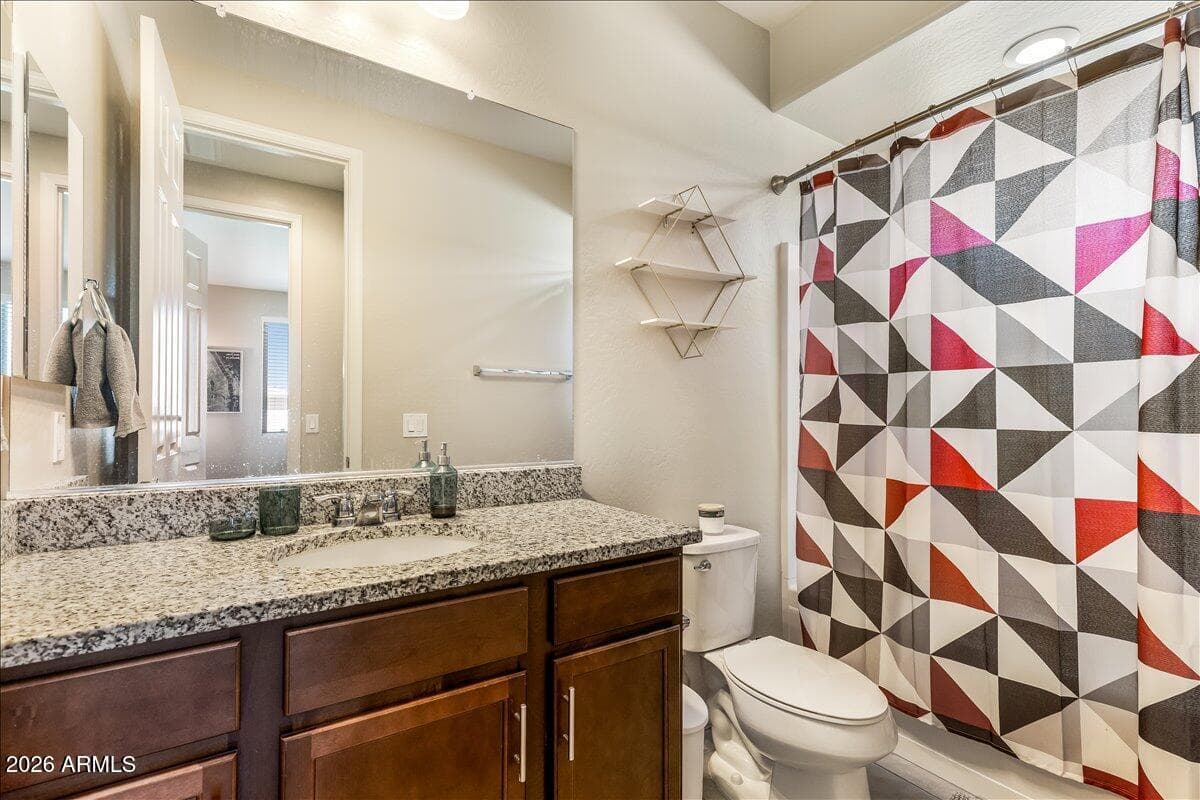 2436 E SAINT CATHERINE Avenue, Phoenix, AZ 85042 — photo 16 of 32
