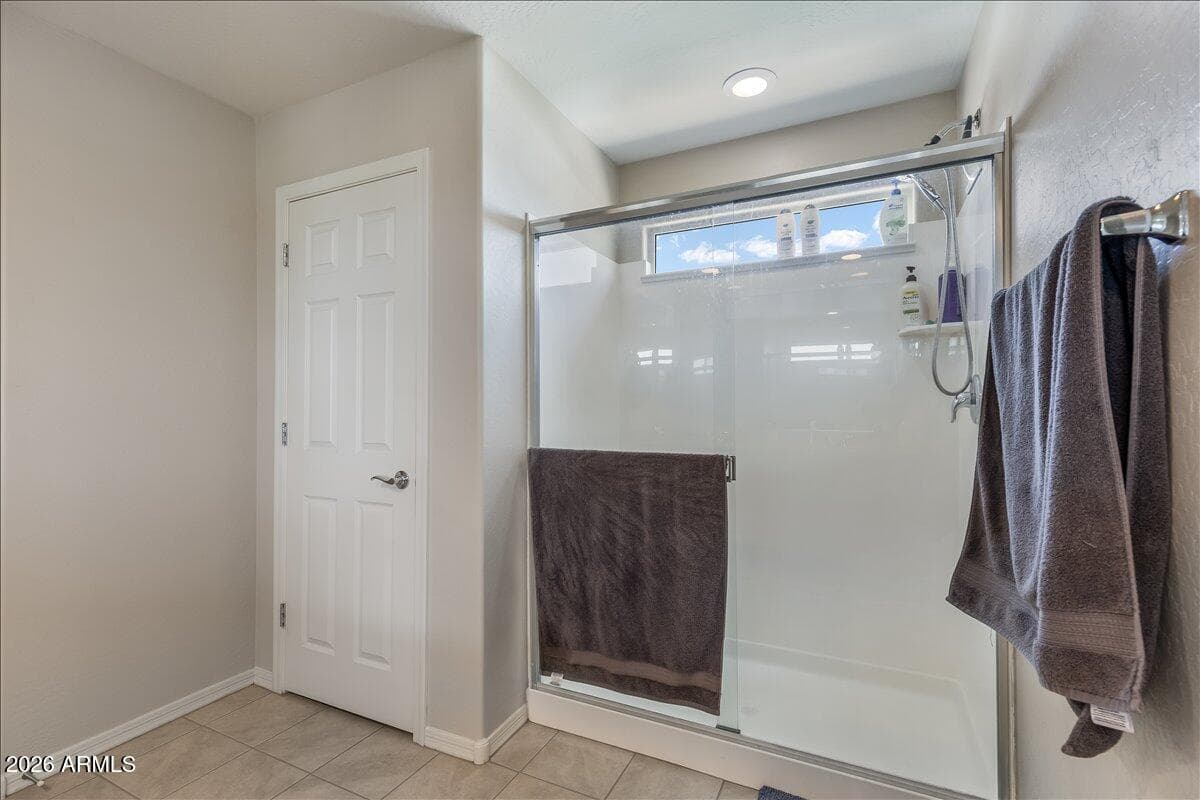 2436 E SAINT CATHERINE Avenue, Phoenix, AZ 85042 — photo 21 of 32